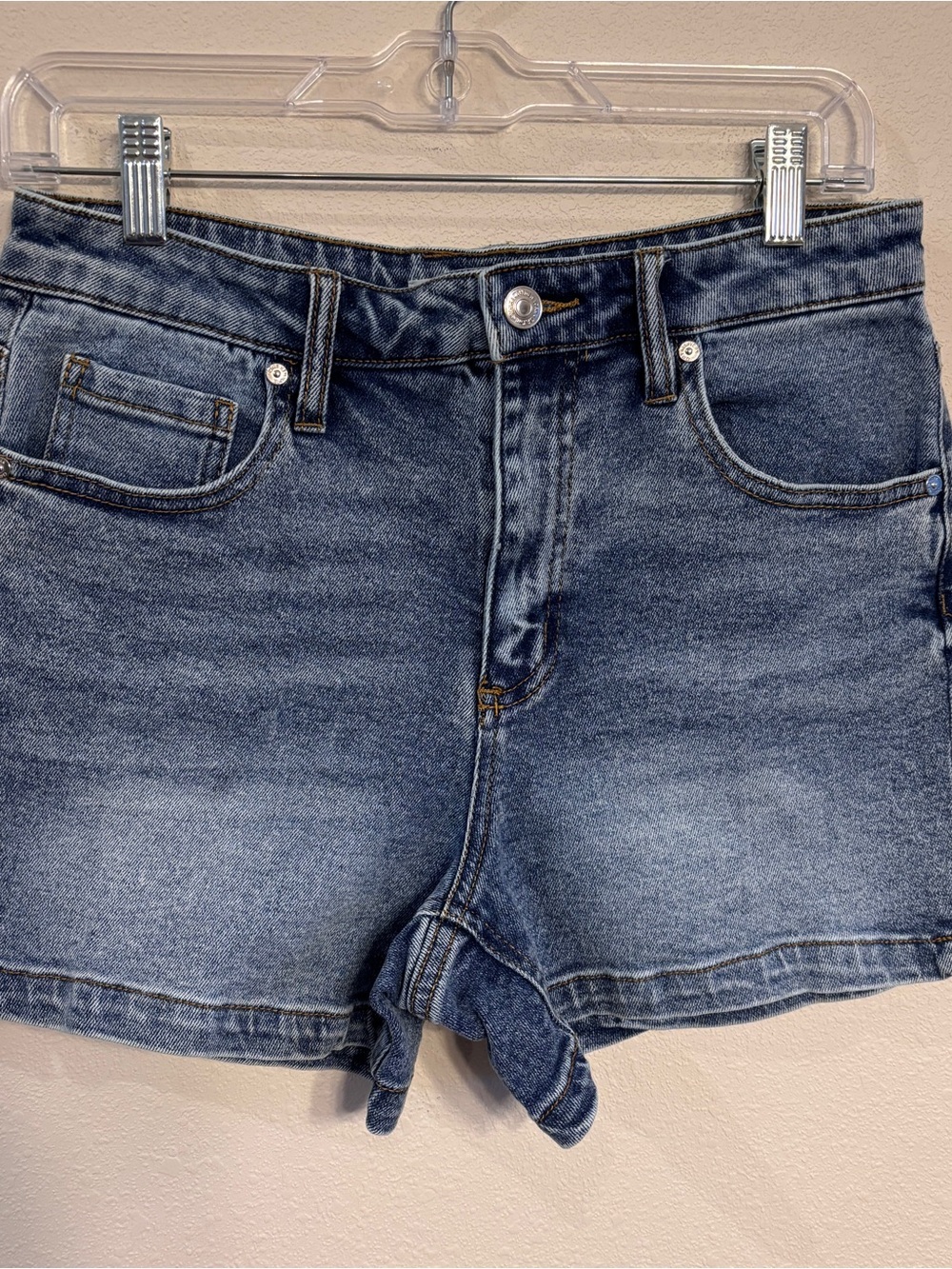 Oat New York Women's  Faded Blue Denim High-Rise Shorts SZ 4 /27
